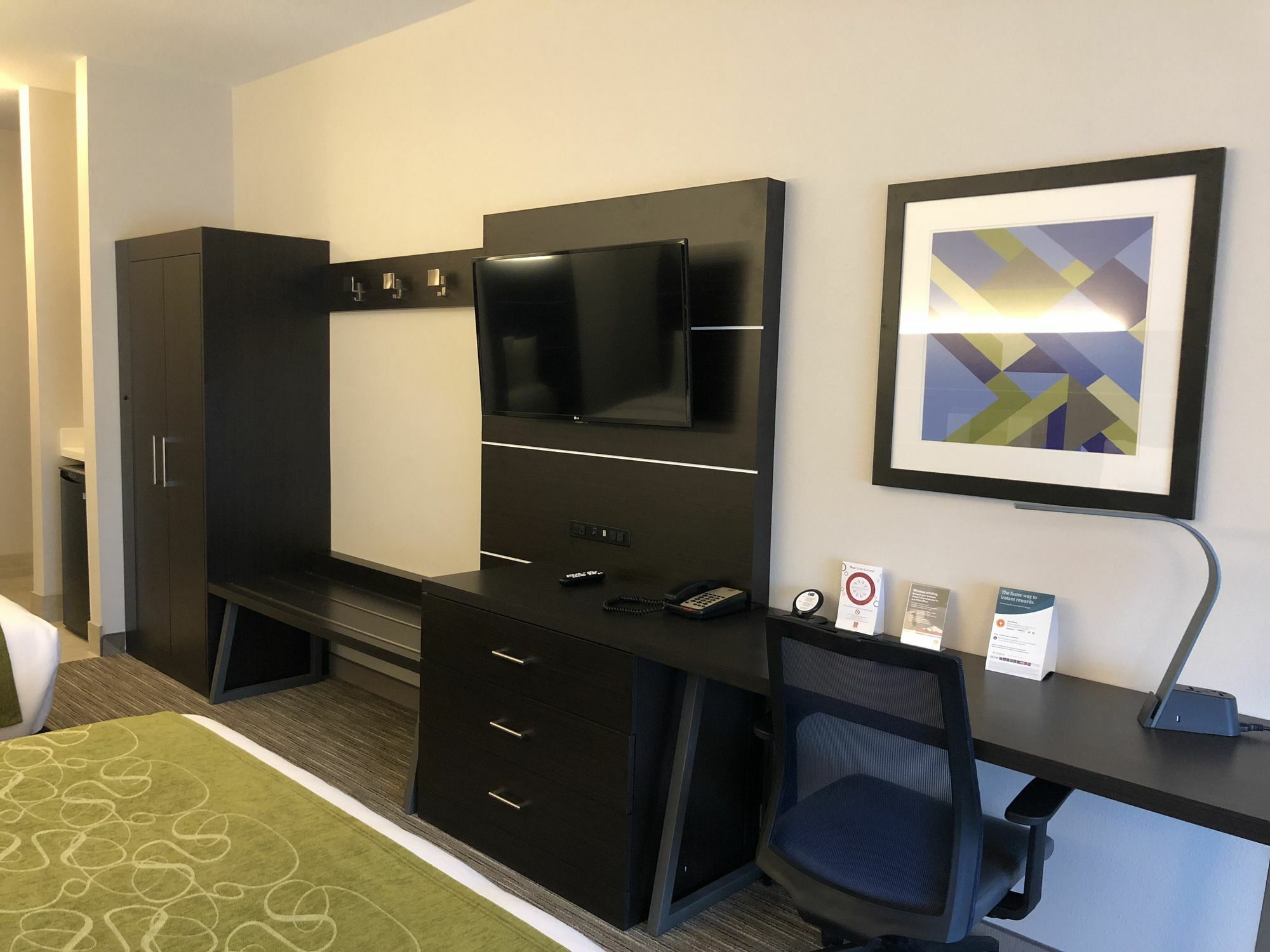 Holiday Inn Express & Suites Hood River By Ihg Bagian luar foto